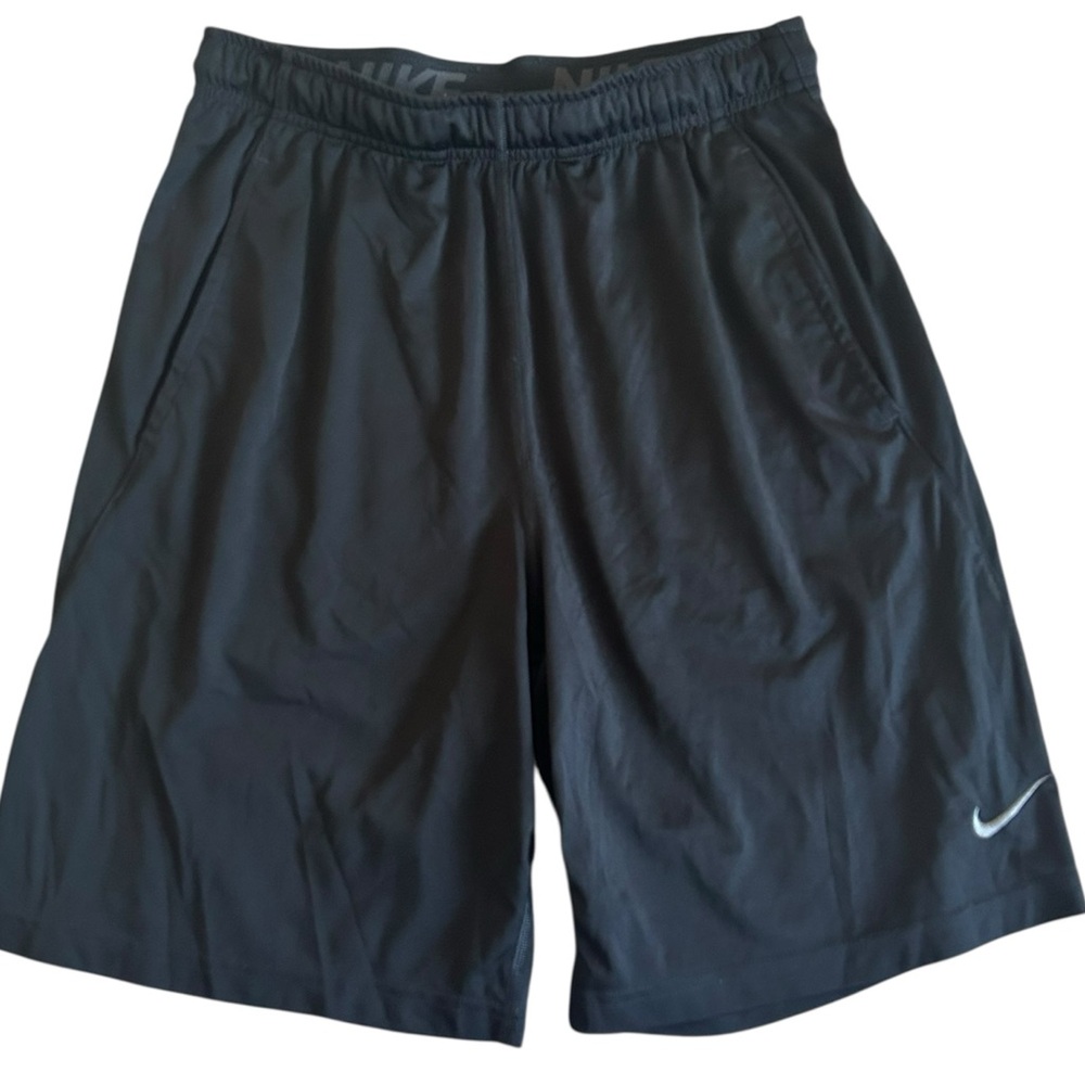 Nike Dri-FIT Men’s Training Shorts Black Size Medium Athletic Running‎ Gym